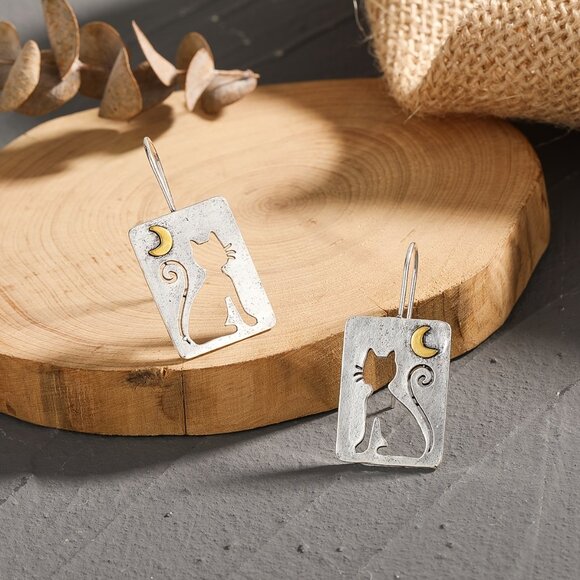 The Cat & The Moon Silver Dipped Gold Accent Keepsake Gift Dangle Earrings NEW - Picture 4 of 8